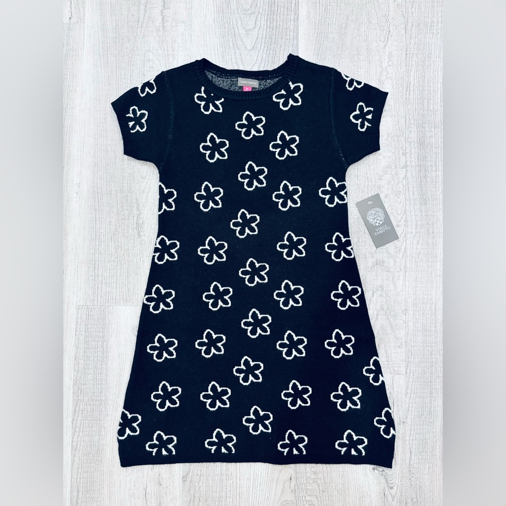 NWT Vince Camuto Black & White Floral Sweater Dress 6X